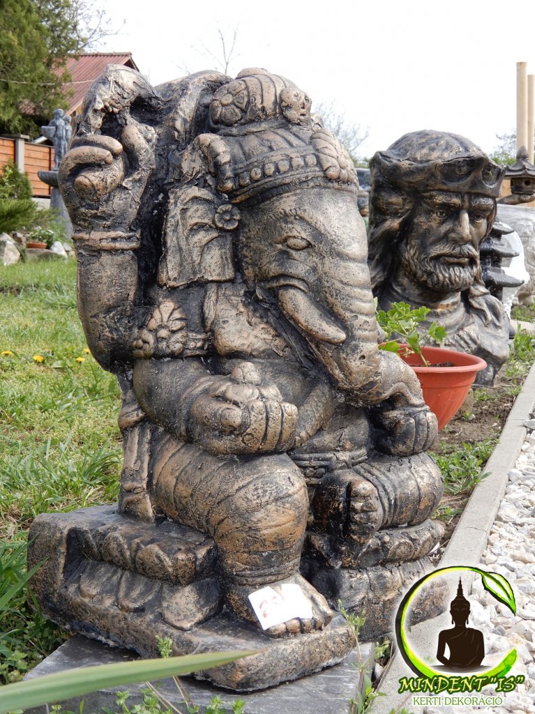 Mindent 'Is' kerti dekoráció 58